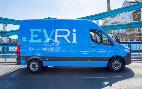 evri delivery courier.